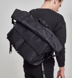 Resväska som kan bäras på ryggen